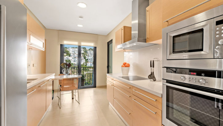 Aticos de 3 dormitorios en venta en La Quinta – R5218735 en 