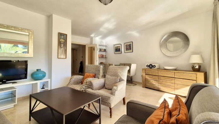 3 bedroom Apartments for sale in Marbella – R5218408 in 