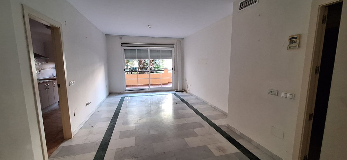 2 bedroom Apartments for sale in Elviria – R5216416 2 bedroom Apartments for sale in Elviria – R5216416