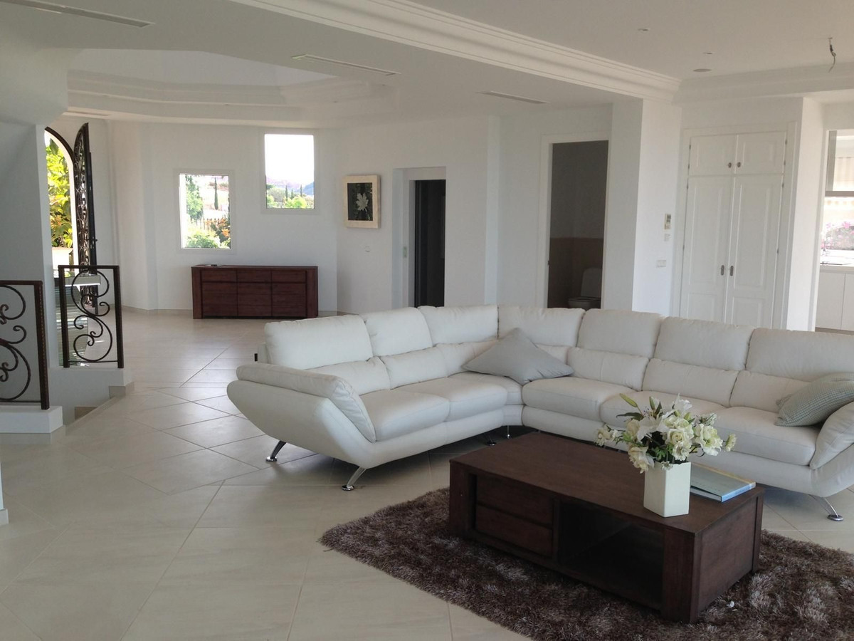 7 bedroom Villas for sale in Los Flamingos – R4935409 7 bedroom Villas for sale in Los Flamingos – R4935409