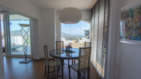 Apartamentos de 2 dormitorios en venta en La Mairena – R5223301