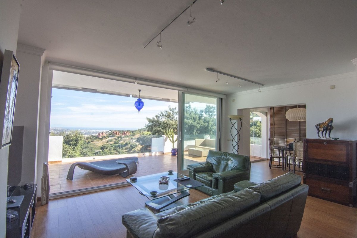 Apartamentos de 2 dormitorios en venta en La Mairena – R5223301