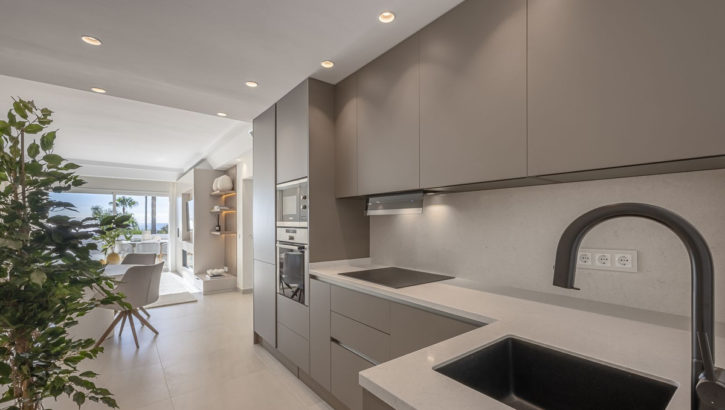 Apartamentos de 2 dormitorios en venta en Atalaya – R5223250 en 