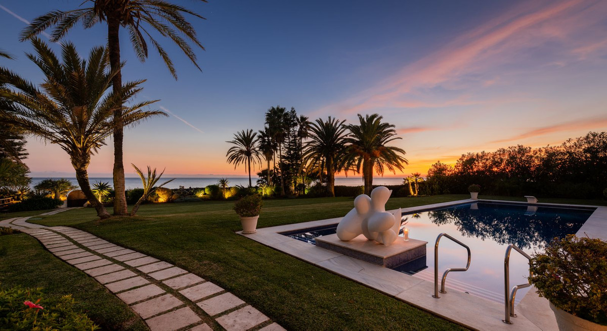 Villas de 5 dormitorios en venta en Los Monteros – R5179402 Villas de 5 dormitorios en venta en Los Monteros – R5179402