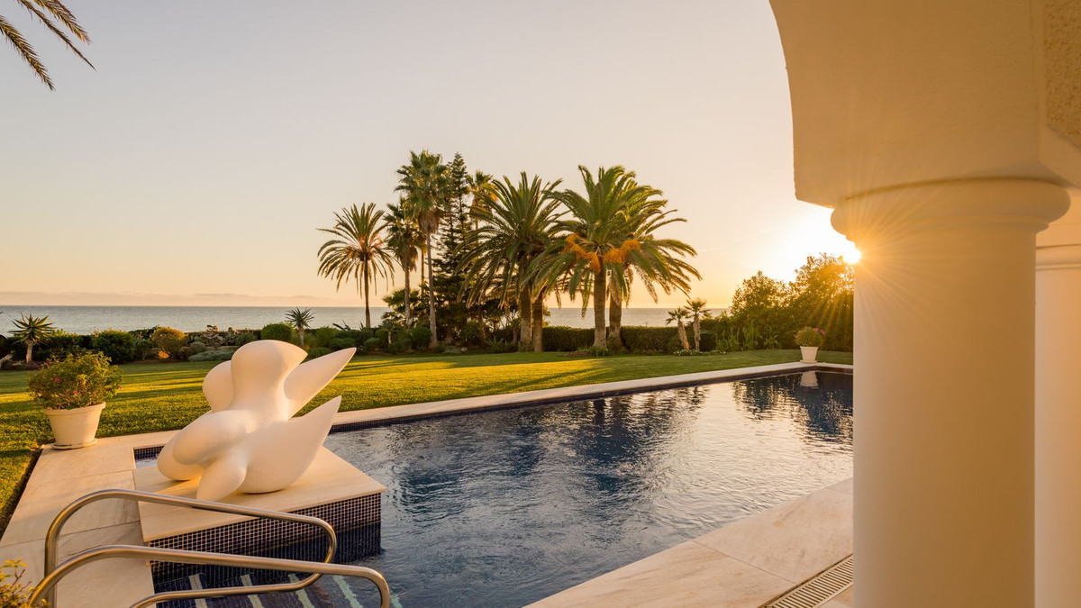 Villas de 5 dormitorios en venta en Los Monteros – R5179402 Villas de 5 dormitorios en venta en Los Monteros – R5179402