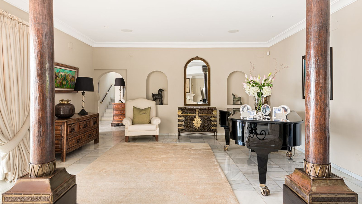 Villas de 5 dormitorios en venta en Los Monteros – R5179402 Villas de 5 dormitorios en venta en Los Monteros – R5179402