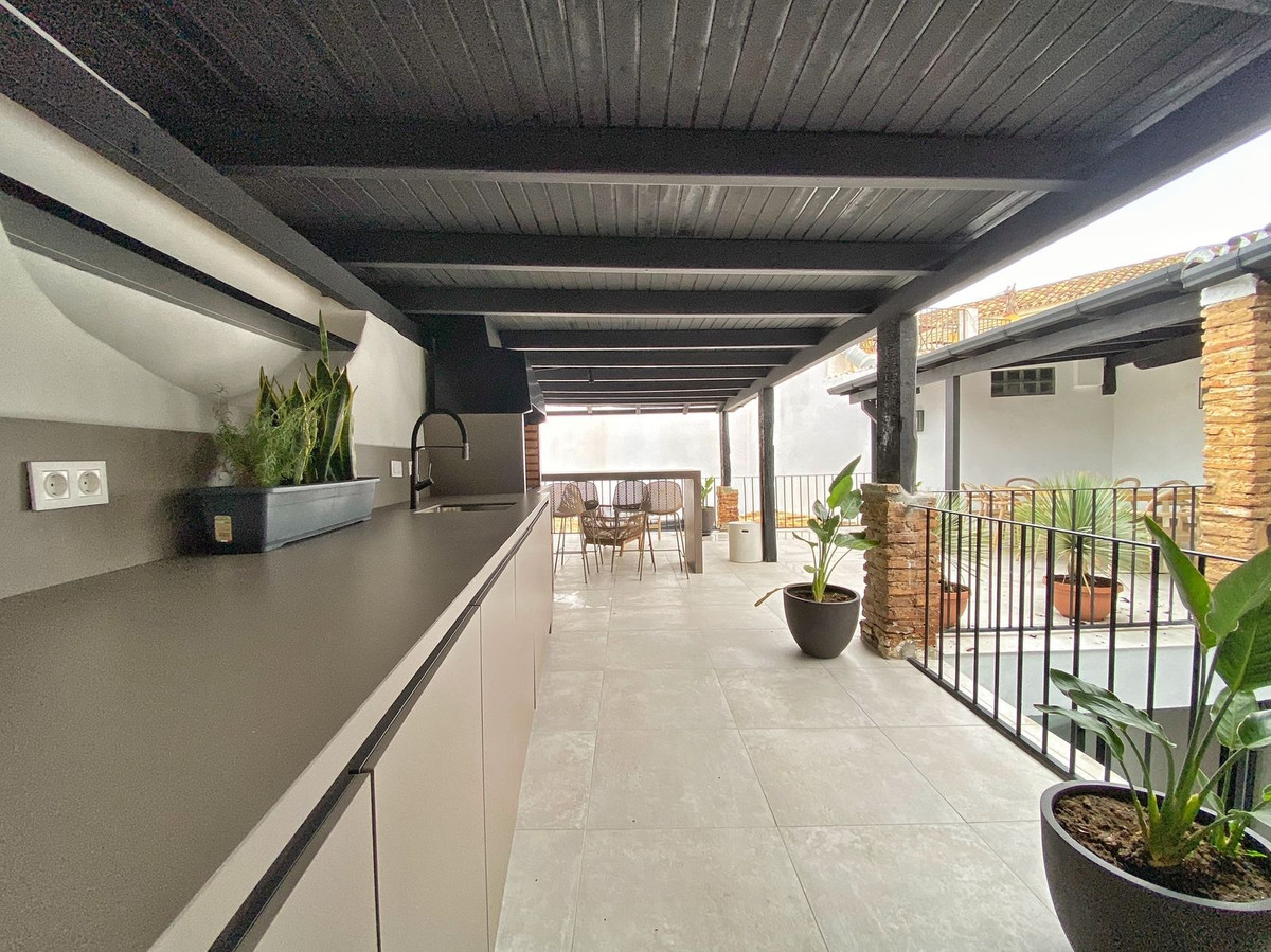 5 bedroom Townhouses for sale in Marbella – R4936786 5 bedroom Townhouses for sale in Marbella – R4936786