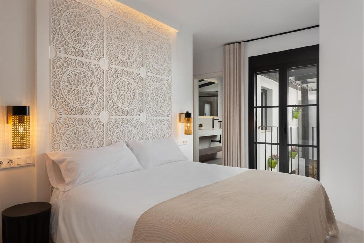 5 bedroom Townhouses for sale in Marbella – R4936786 5 bedroom Townhouses for sale in Marbella – R4936786