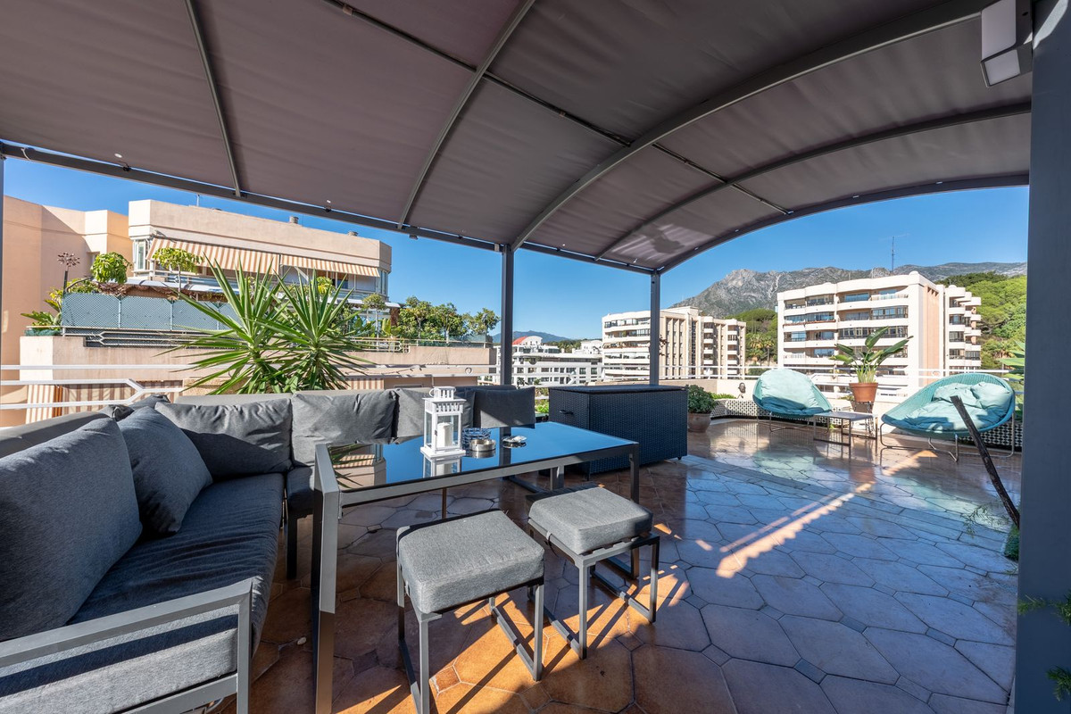 Apartamentos de 3 dormitorios en venta en Marbella – R5232337 Apartamentos de 3 dormitorios en venta en Marbella – R5232337