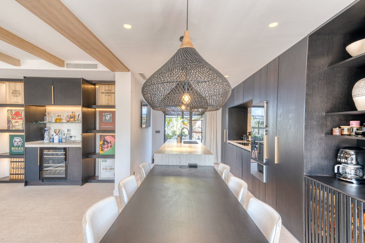 4 bedroom Townhouses for sale in Milla de Oro – R5214163