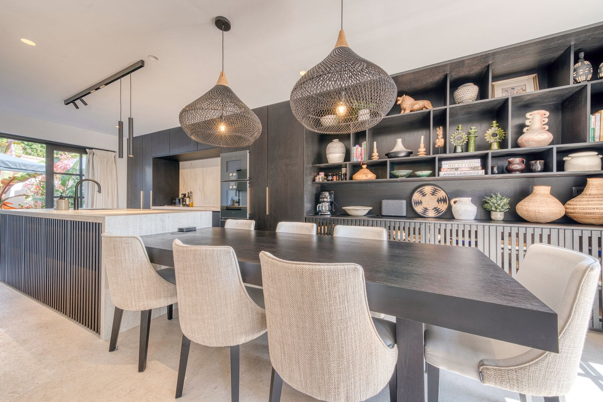 4 bedroom Townhouses for sale in Milla de Oro – R5214163