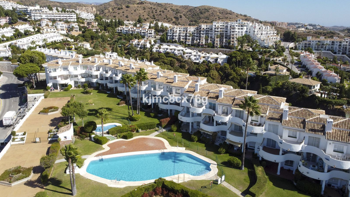 Apartamentos de 2 dormitorios en venta en Calahonda – R5217850 Apartamentos de 2 dormitorios en venta en Calahonda – R5217850