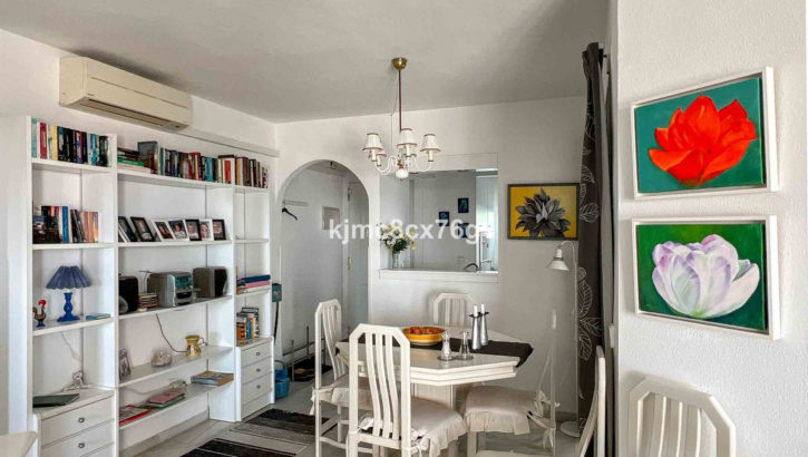 Apartamentos de 2 dormitorios en venta en Calahonda – R5217850 en 