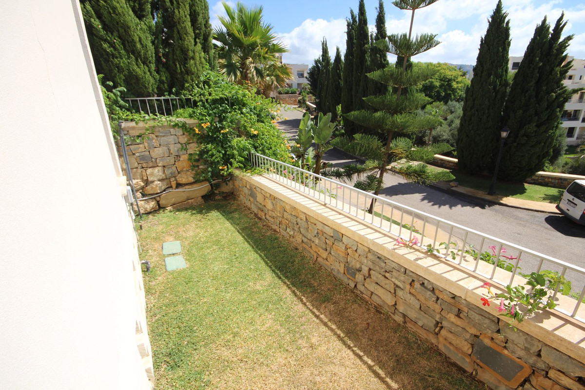 3 bedroom Apartments for sale in Los Monteros – R5215285