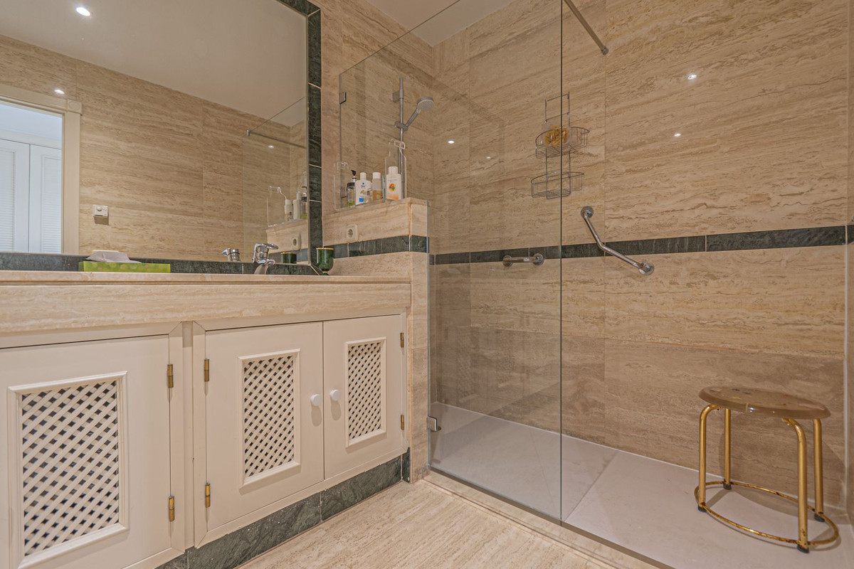 Apartamentos de 2 dormitorios en venta en Milla de Oro – R5185318 Apartamentos de 2 dormitorios en venta en Milla de Oro – R5185318