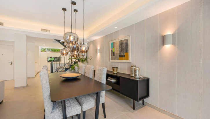 Adosados de 3 dormitorios en venta en La Quinta – R5108182 Adosados de 3 dormitorios en venta en La Quinta – R5108182 en