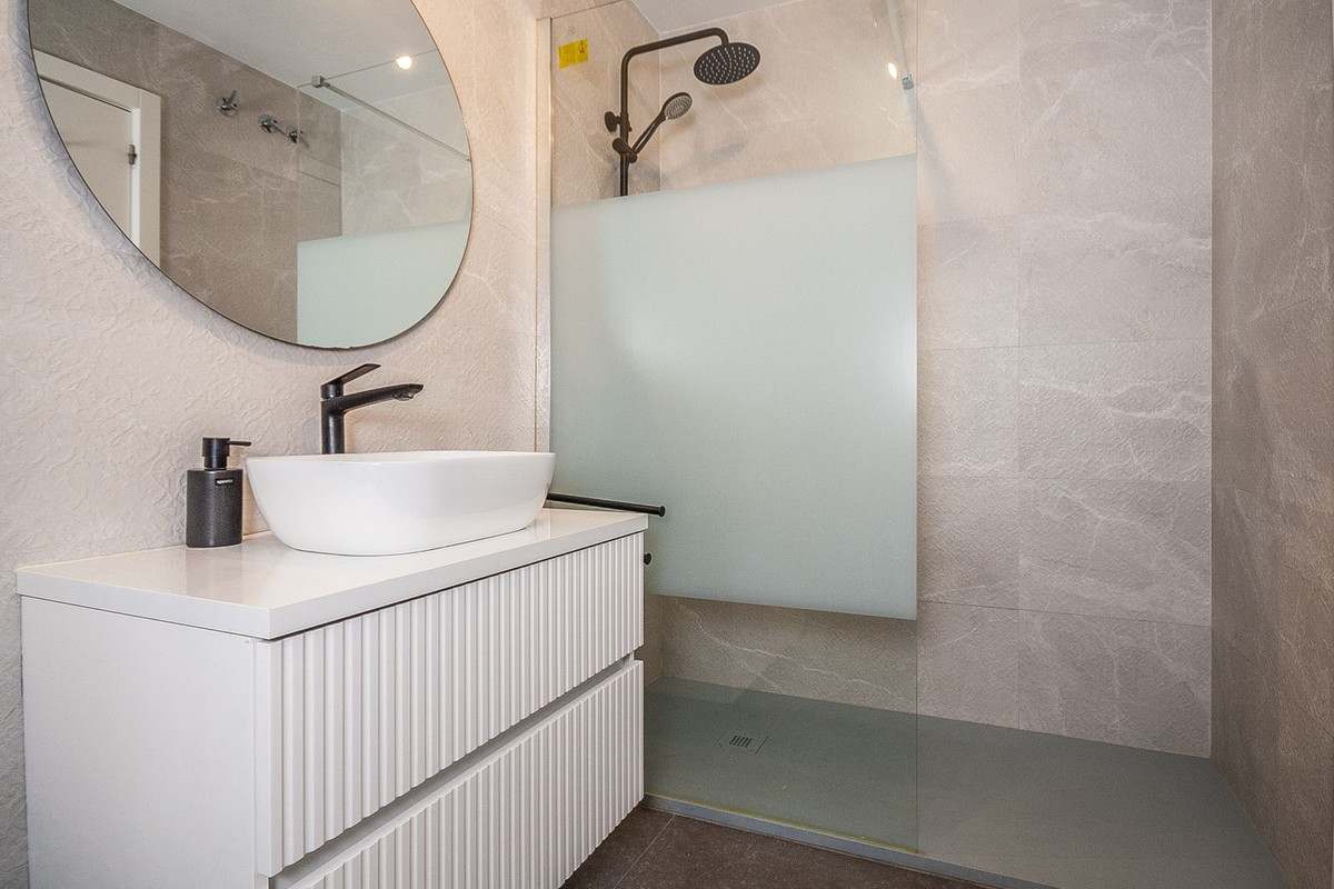 Apartments for sale in Elviria – R5219917 Apartments for sale in Elviria – R5219917