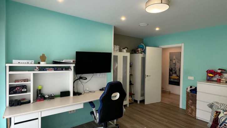 Villas de 5 dormitorios en venta en Selwo – R5010481 en 