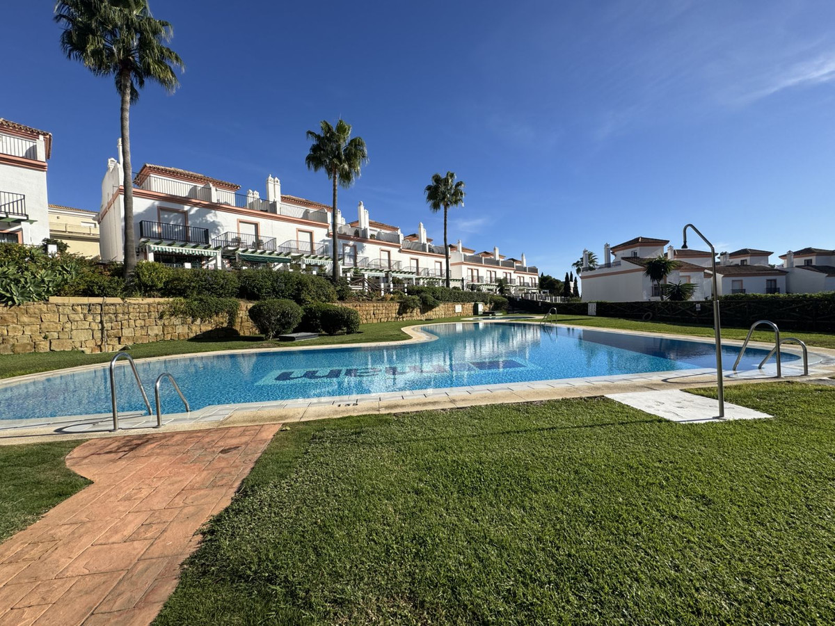 2 bedroom Townhouses for sale in Marbella – R5214418 2 bedroom Townhouses for sale in Marbella – R5214418