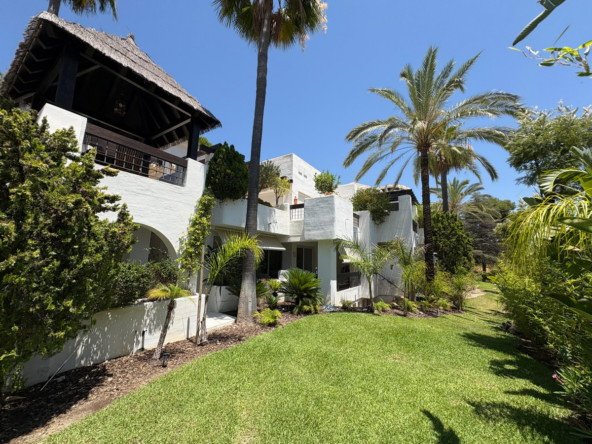 Apartamentos de 2 dormitorios en venta en Marbella – R5181655