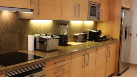 Apartamentos de 2 dormitorios en venta en Marbella – R5181655