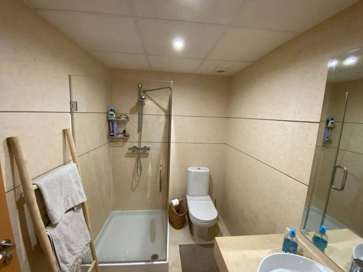 Apartamentos de 2 dormitorios en venta en Selwo – R5215684