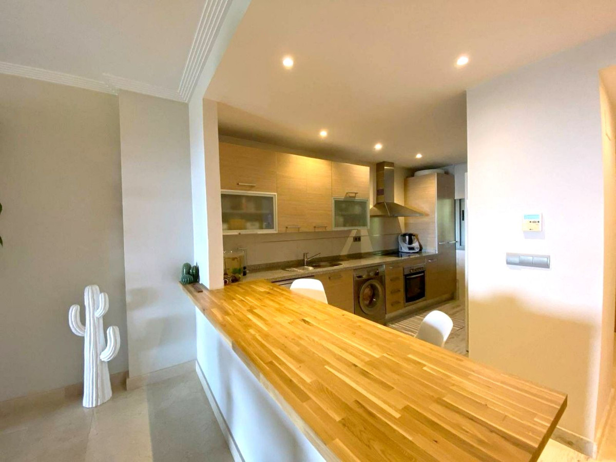 Apartamentos de 2 dormitorios en venta en Selwo – R5215684