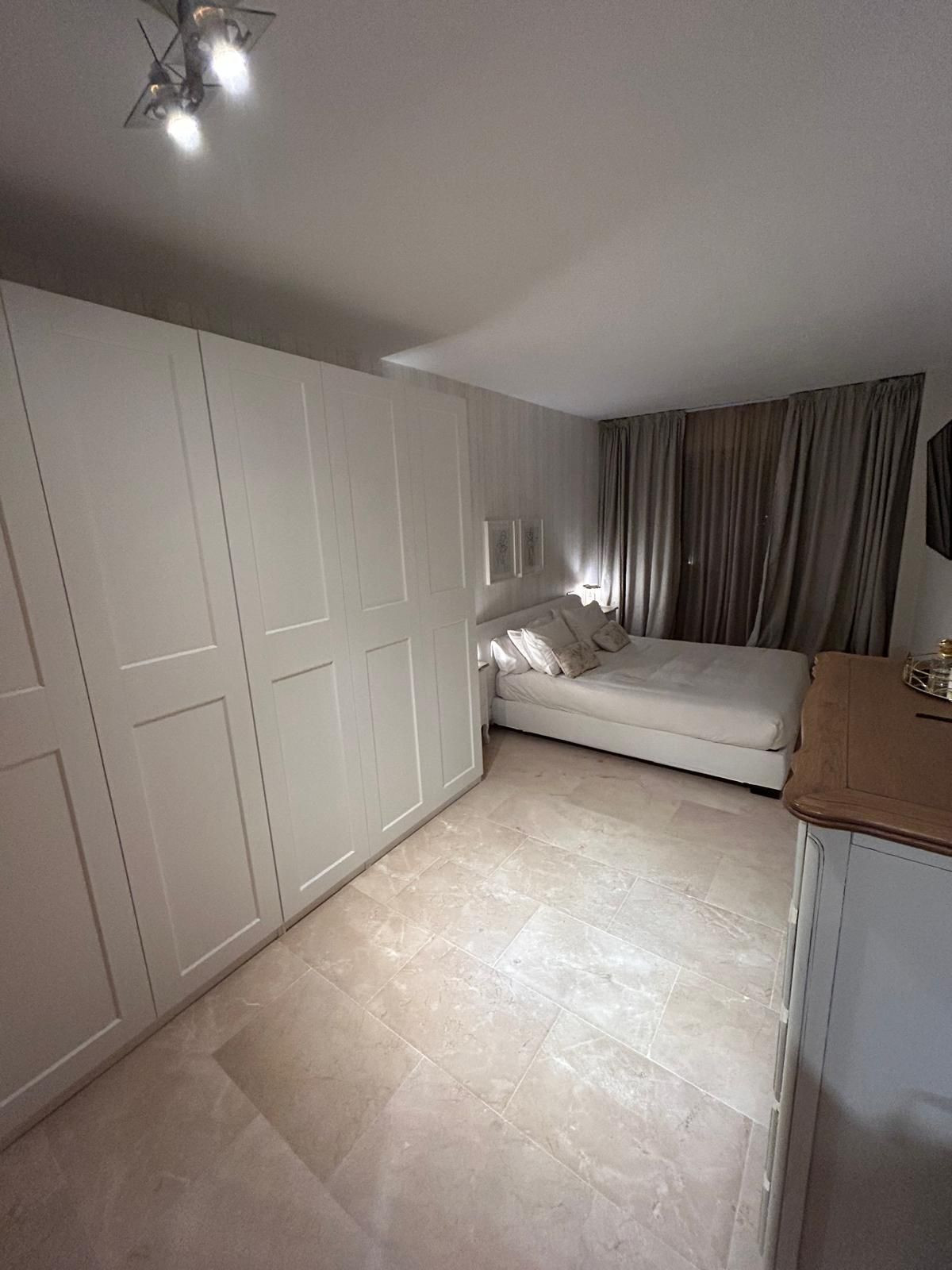 Apartamentos de 2 dormitorios en venta en Selwo – R5215684