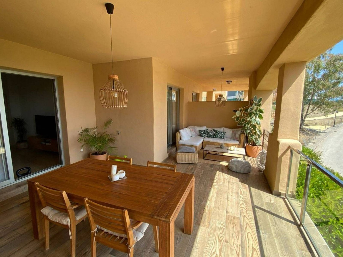 Apartamentos de 2 dormitorios en venta en Selwo – R5215684