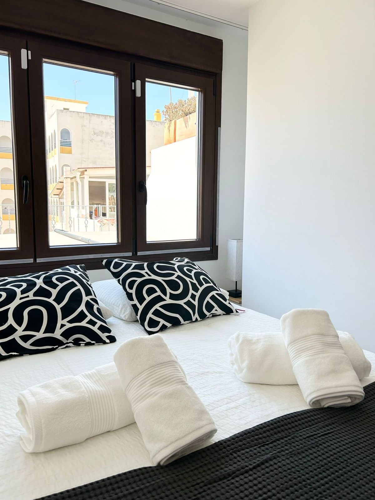 Adosados de 3 dormitorios en venta en Marbella – R4938853