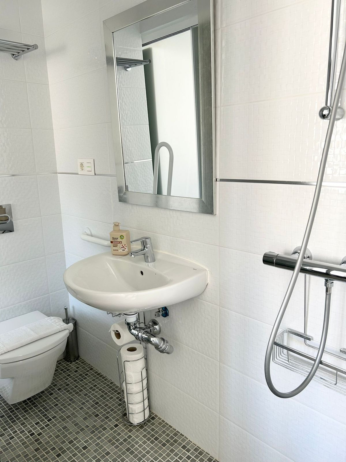 Adosados de 3 dormitorios en venta en Marbella – R4938853