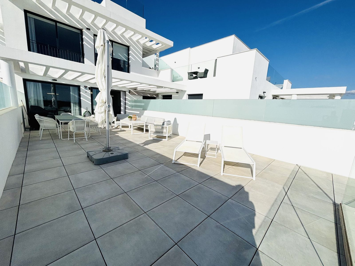 3 bedroom Apartments for sale in La Cala de Mijas – R5215405 3 bedroom Apartments for sale in La Cala de Mijas – R5215405