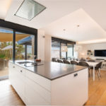 6 bedroom Villas for sale in Costabella – R2576927