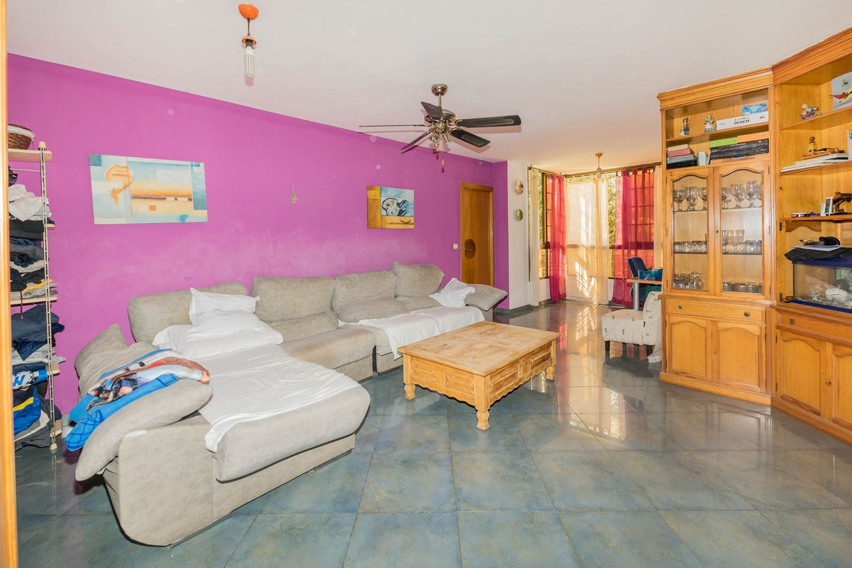 3 bedroom Apartments for sale in Marbella – R5237326