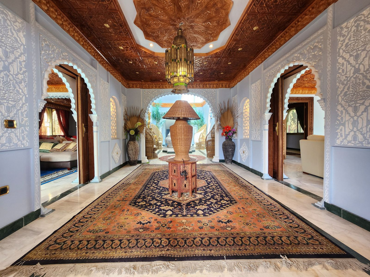 8 bedroom Villas for sale in La Cala de Mijas – R4864189 8 bedroom Villas for sale in La Cala de Mijas – R4864189