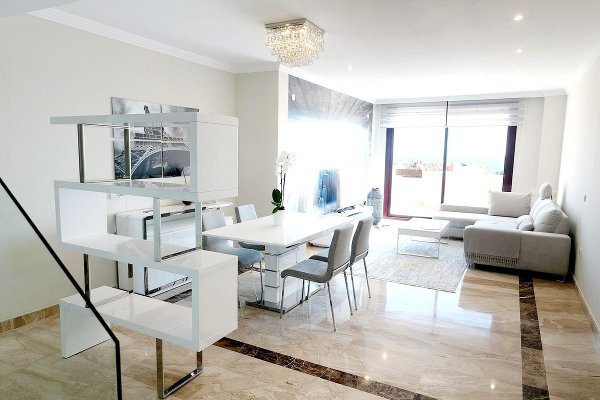 3 bedroom Apartments for sale in Nueva Milla de Oro – R5248717