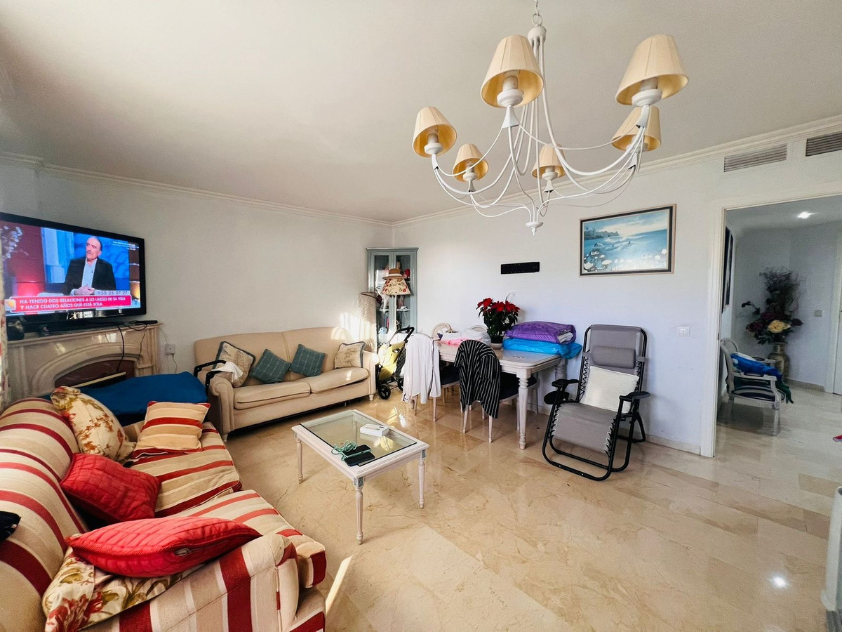 3 bedroom Apartments for sale in Marbella – R5236585
