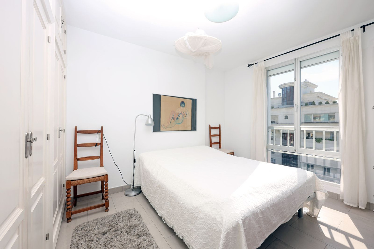 3 bedroom Apartments for sale in Marbella – R5258239