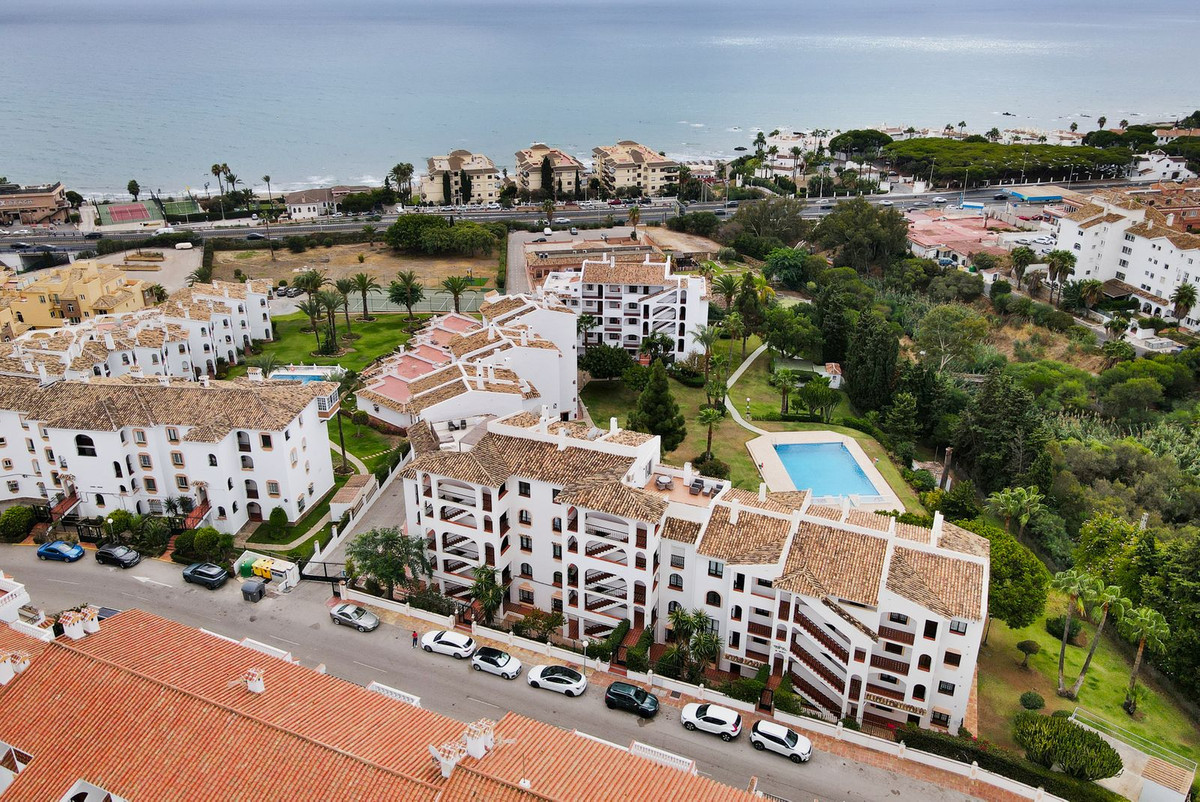 2 bedroom Apartments for sale in Riviera del Sol – R5195494 2 bedroom Apartments for sale in Riviera del Sol – R5195494