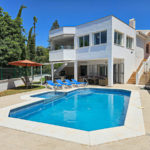 4 bedroom Villas for sale in Riviera del Sol – R5242030