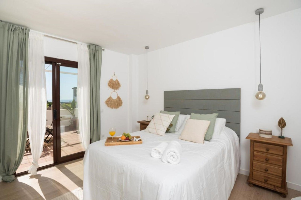 2 bedroom Apartments for sale in Milla de Oro – R5123905