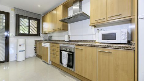 2 bedroom Apartments for sale in Hacienda del Sol – R5182555