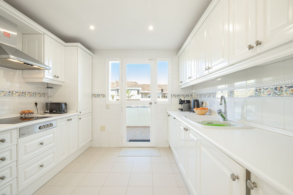 3 bedroom Apartments for sale in Elviria – R5237536 3 bedroom Apartments for sale in Elviria – R5237536