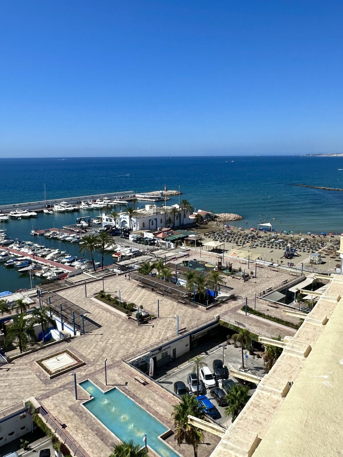 2 bedroom Apartments for sale in Marbella – R5221252