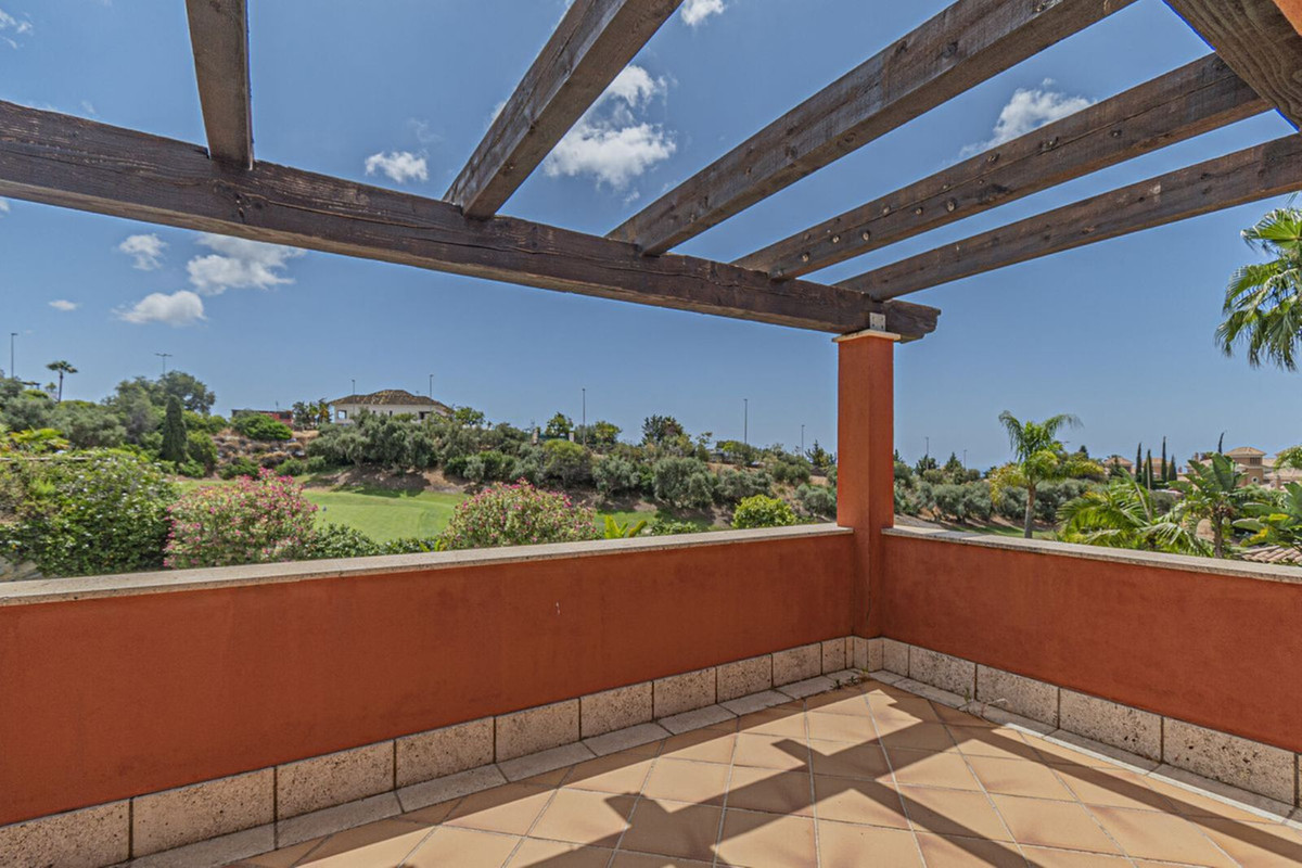 5 bedroom Villas for sale in Marbella – R5075440 5 bedroom Villas for sale in Marbella – R5075440