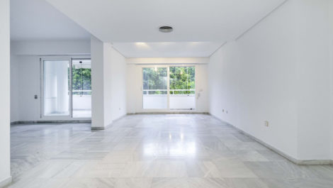 Apartamentos de 3 dormitorios en venta en Marbella – R5155171