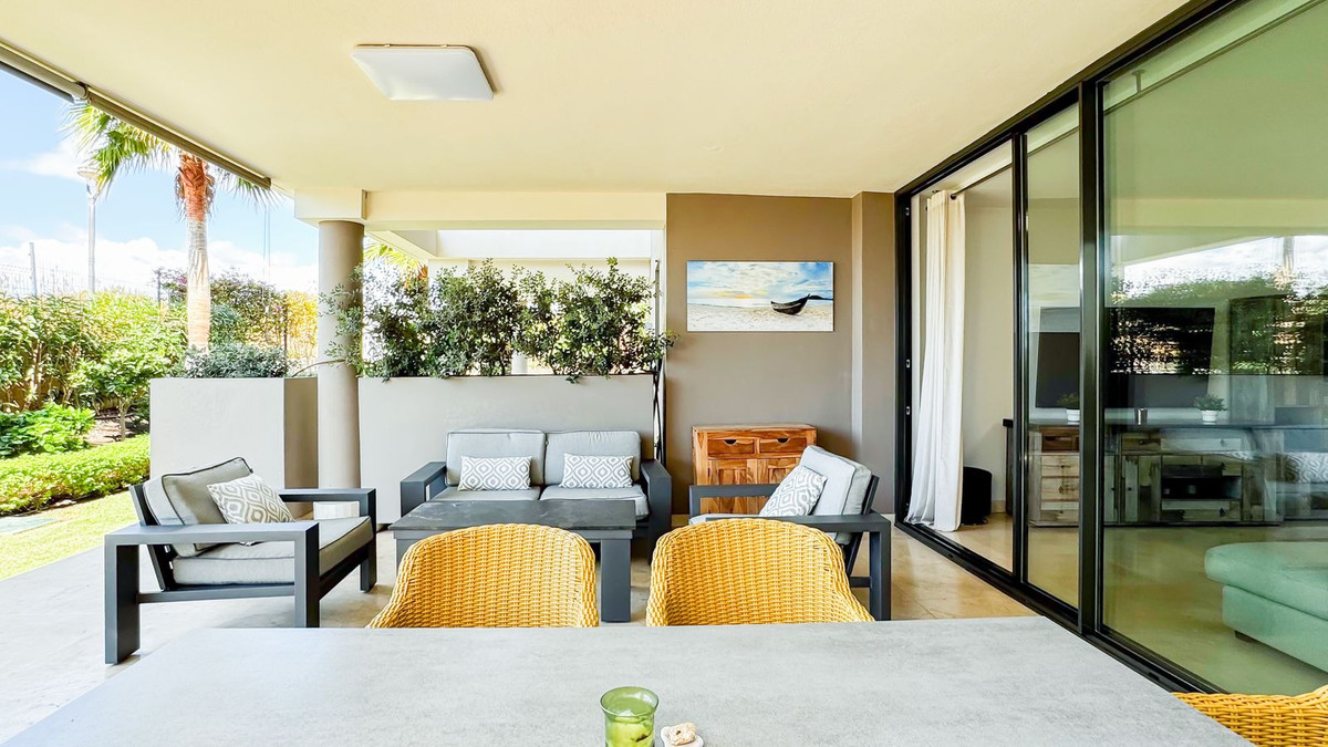 2 bedroom Apartments for sale in Cabopino – R5181385