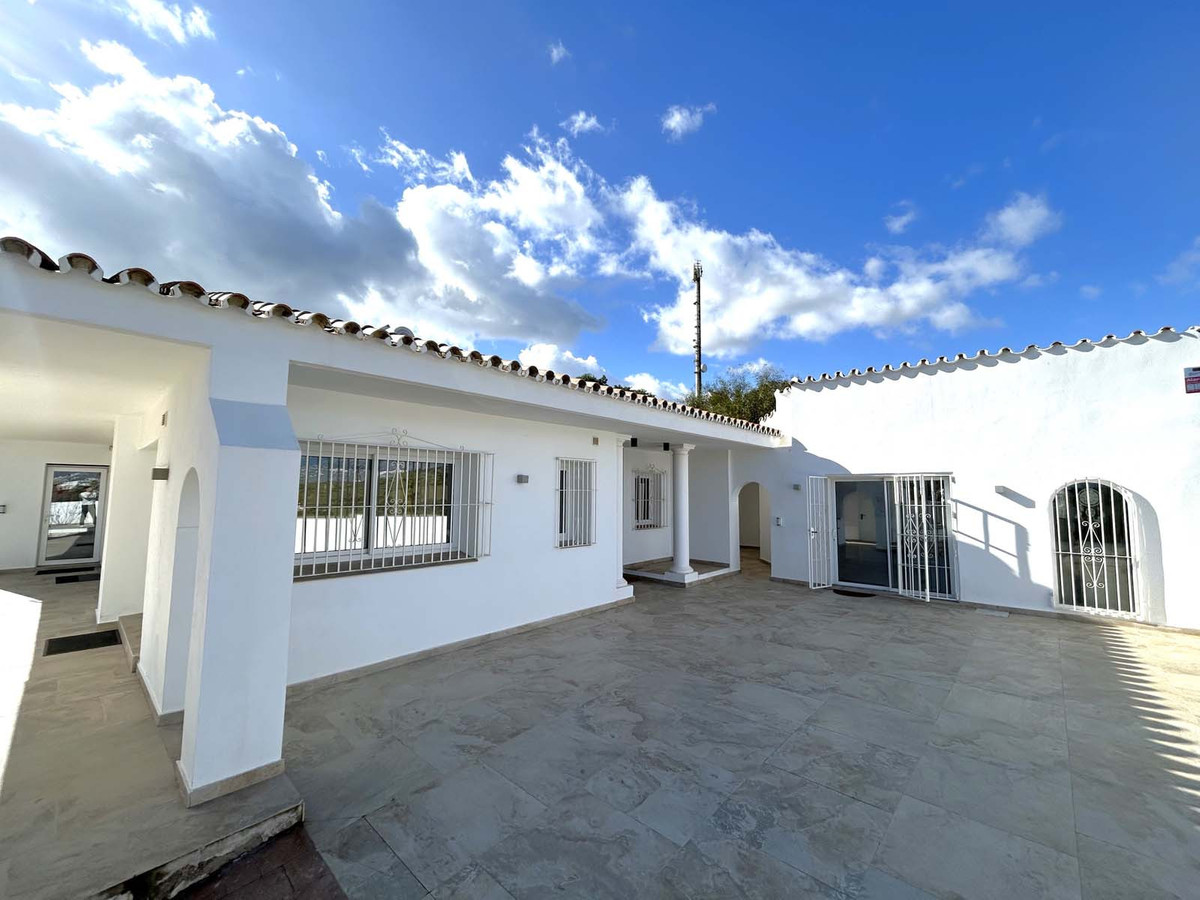 7 bedroom Villas for sale in Mijas – R4930186 7 bedroom Villas for sale in Mijas – R4930186