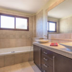 5 bedroom Villas for sale in Los Arqueros – R3679700