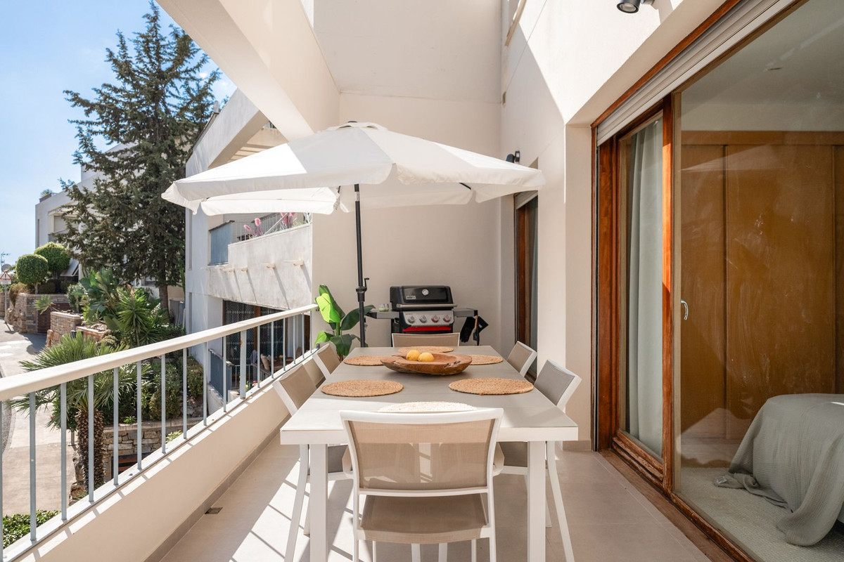 3 bedroom Apartments for sale in Altos de los Monteros – R5233783 3 bedroom Apartments for sale in Altos de los Monteros – R5233783